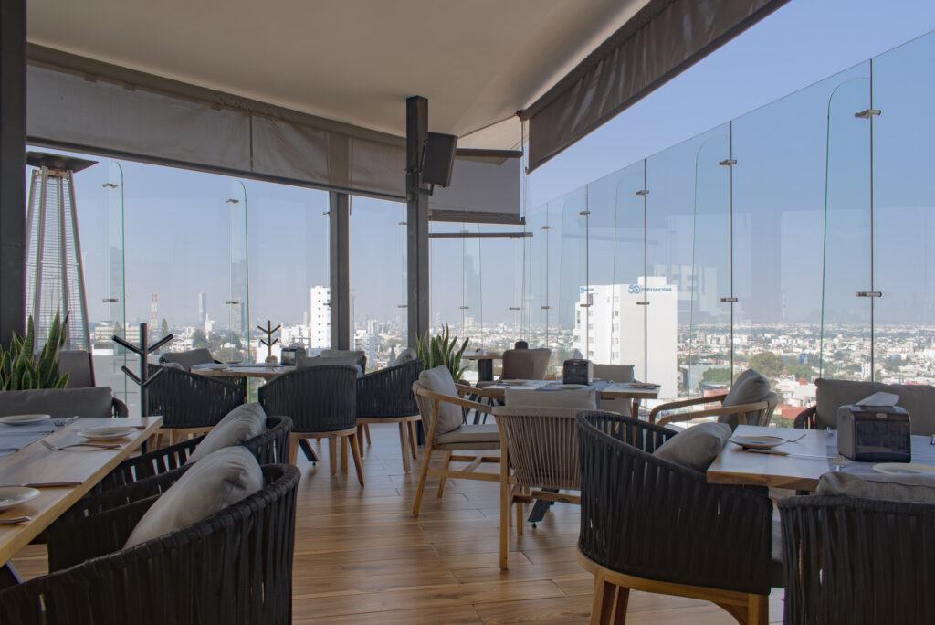 Detalle mobiliario Diseño de interiores Restaurante Casa Luz Ciudad de Puebla Colonia La Paz